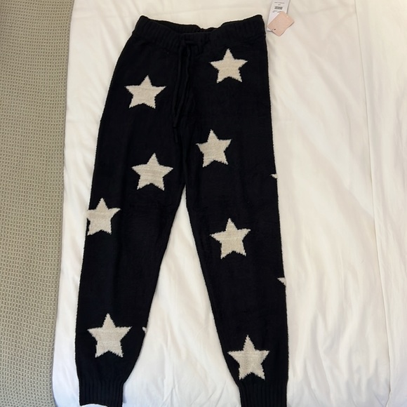 NEW 2 piece matching sweater and joggers - Picture 4 of 7